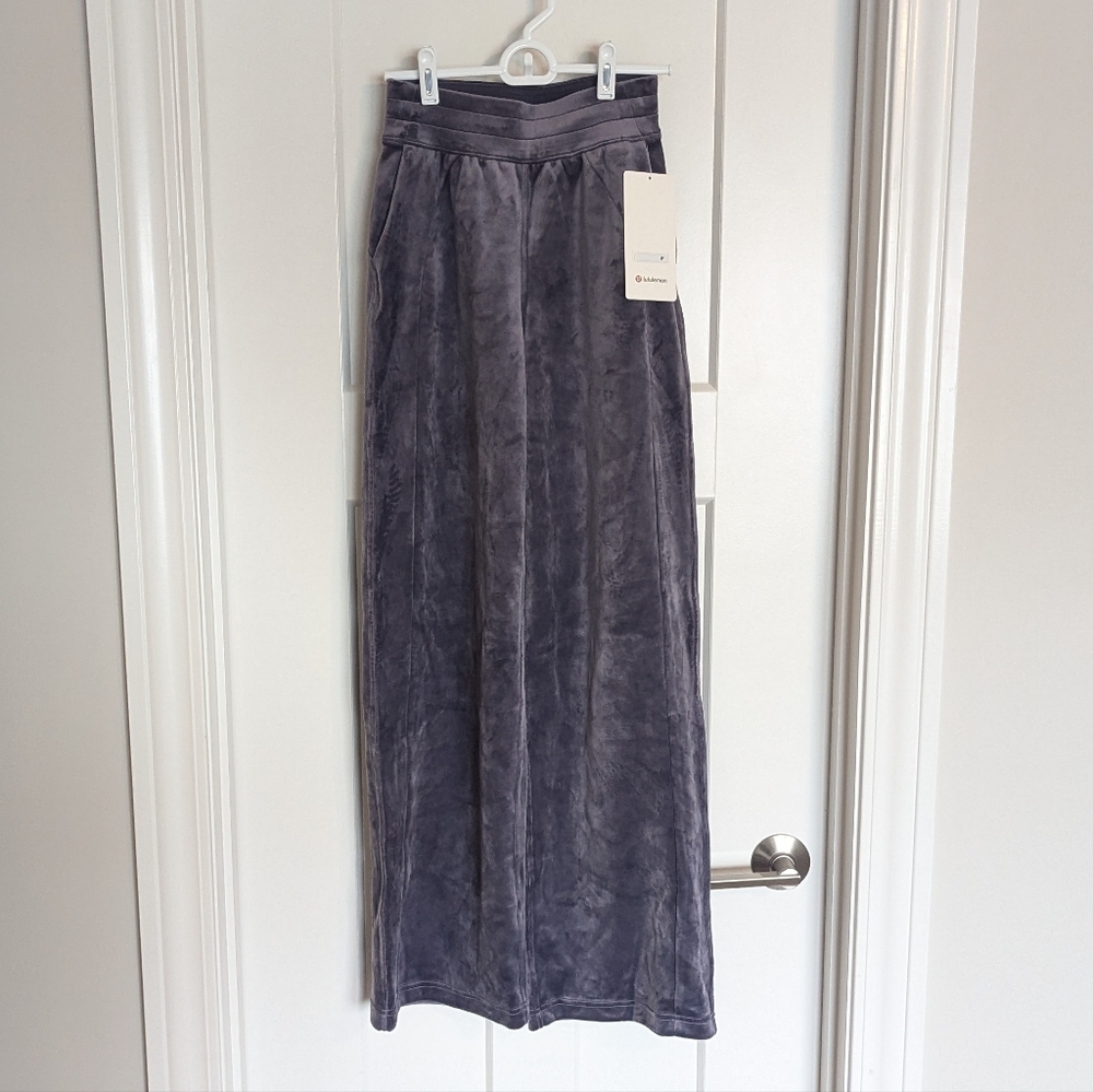 lululemon athletica Wide Leg Velvet-Look Pants in Charcoal Gray